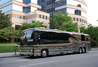 Coach Exterior Image 006 thumb