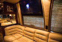 Coach Interior Image 003 thumb