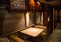 Coach Interior Image 005 thumb