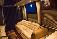 Coach Interior Image 006 thumb